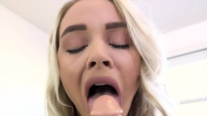 Secretary Mia Rider & Mia Monroe cumshot in office