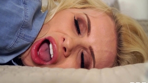 Masturbating together with busty babe Kaitlyn Laken