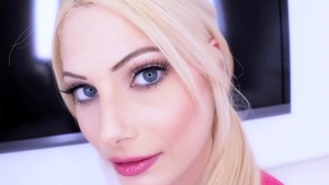 Amateur Allure: Nailed rough in company with hot amateur