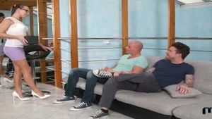 WWMAMM - Brunette Mea Melone art group sex HD