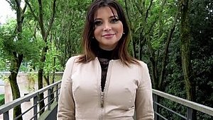 La Cochonne: Brunette Lorenzo Viota ass fucking XXX in HD