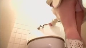 Japanese in the toilet
