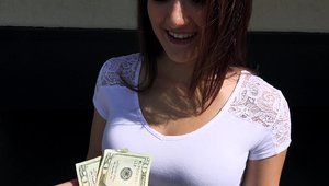 Stoney Lynn fuck for cash