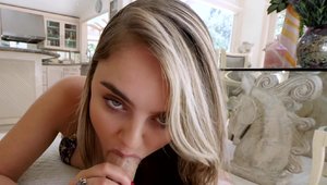 Team Skeet - Beautiful Lexie Fux sucking cock