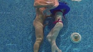 Relaxxxed - Underwater hungarian Bianka Brill bikini in HD