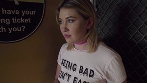 Whore Zelda Morrison helps with sex