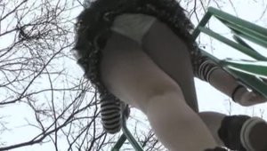 Exhibitionist agrees to sloppy fucking
