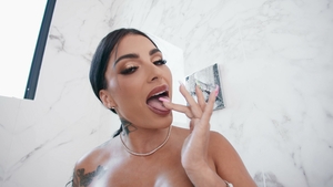 Brazzers: Soapy Suds and Steamy Action with Egypt